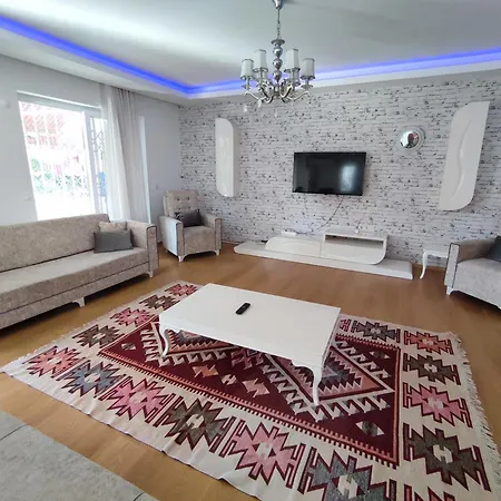Vila Big Oezel Fethiye