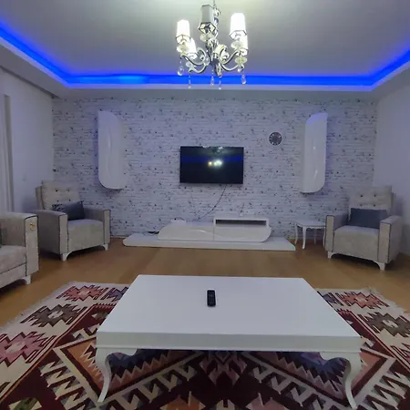 Big Oezel Villa